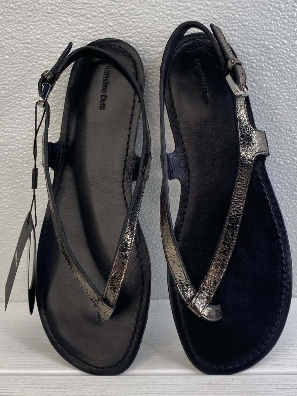 Massimo Dutti Flat Sandals Women's Size US9 Silver Metallic Leather Side Buckle